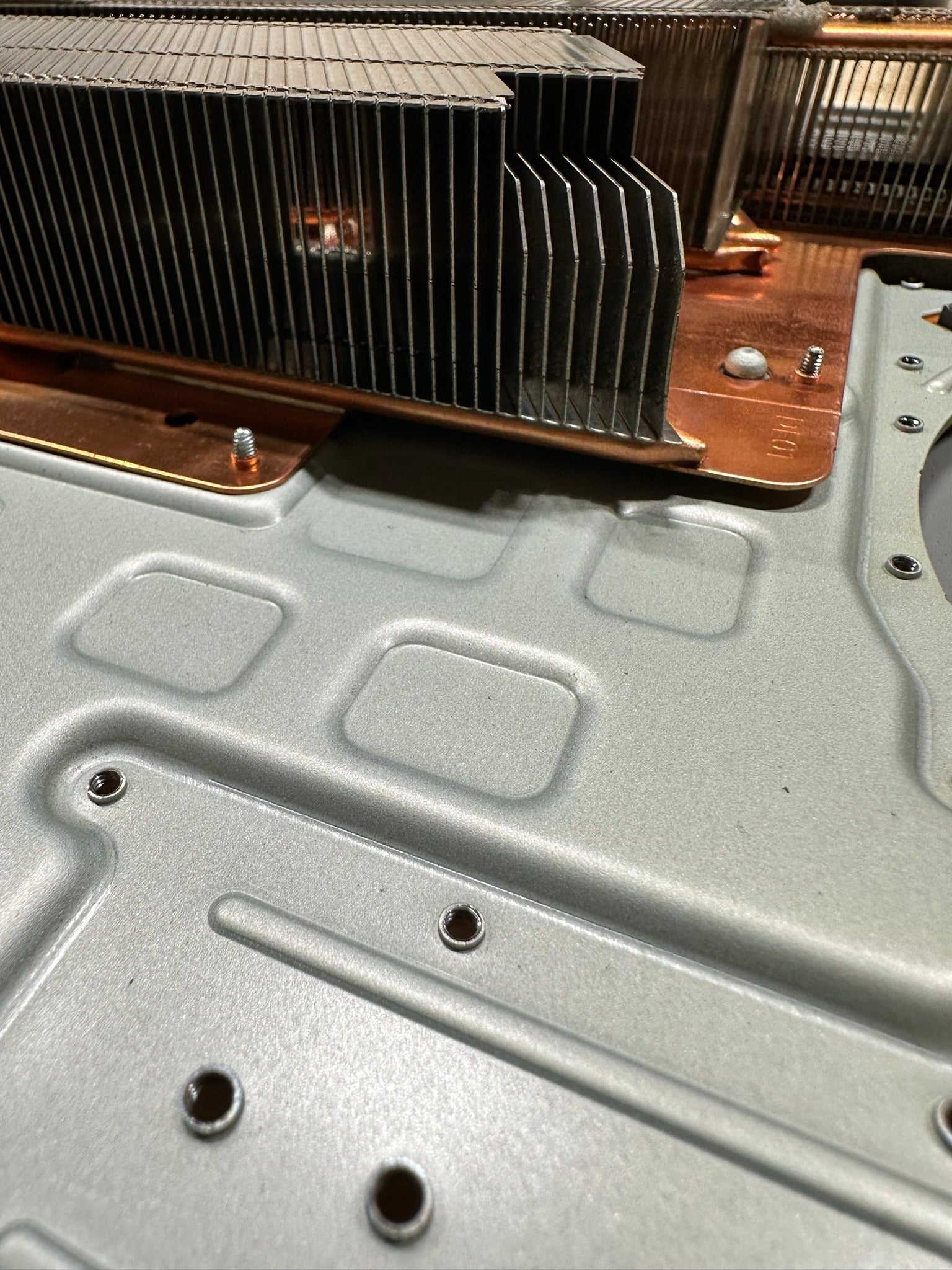 PlayStation 5 - Reinigung & Flüssigmetall Erneuerung